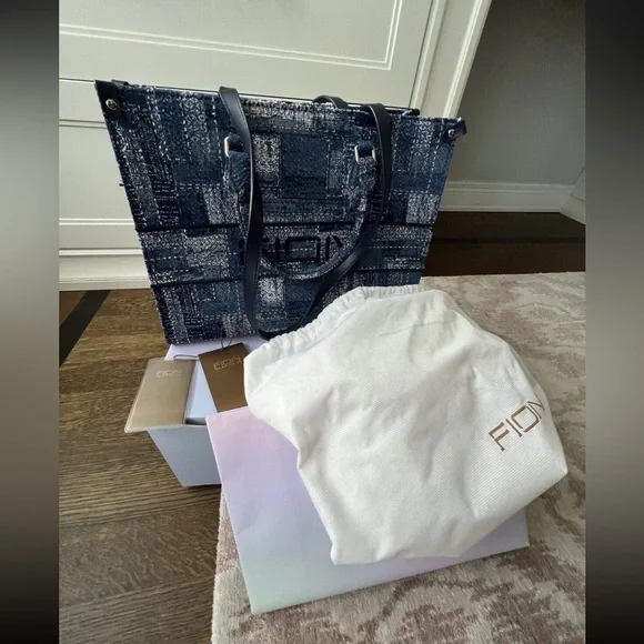 FION Oil Painting Jacquard with Leather Tote Bag Navy Blue Purse BRAND NEW - Picture 11 of 13